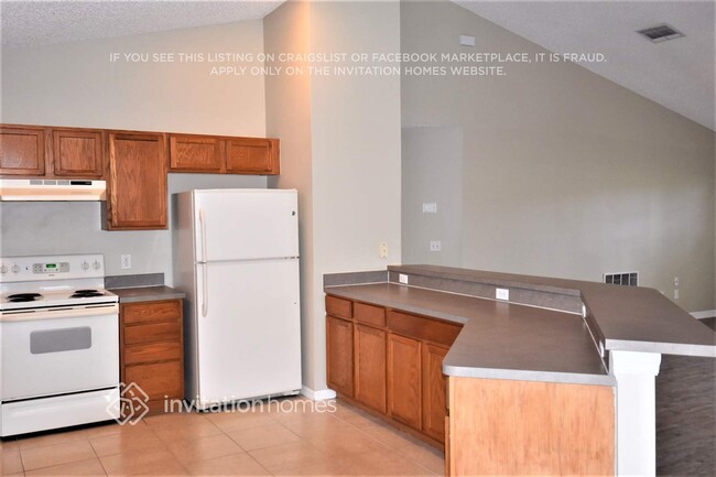 Building Photo - 1760 Van Allen Cir