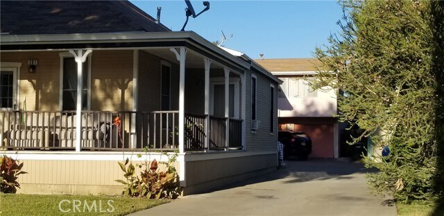Foto del edificio - 281 N Grand St