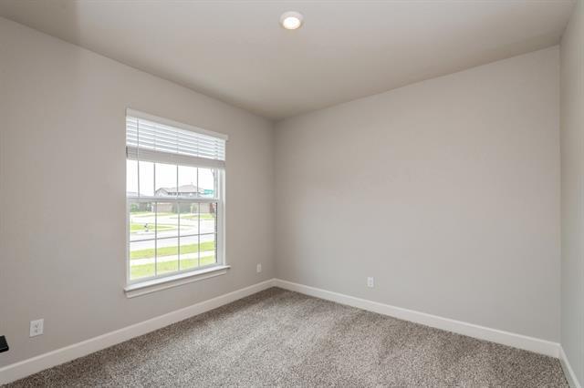 Building Photo - 636 Harbor Oaks Dr