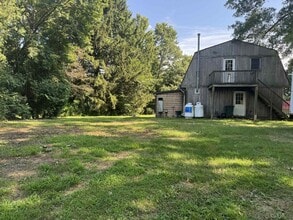 Building Photo - 214.5 Little Beaver Rd
