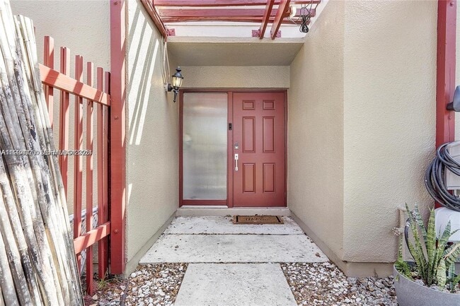 Photo - 1281 W Fairway Rd Townhome