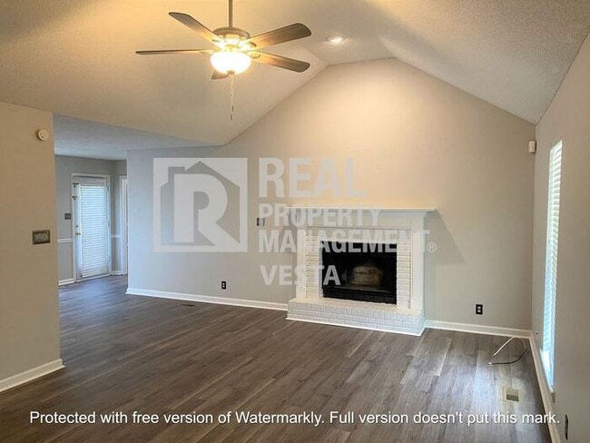 Building Photo - Newly Updated Home in West Macon