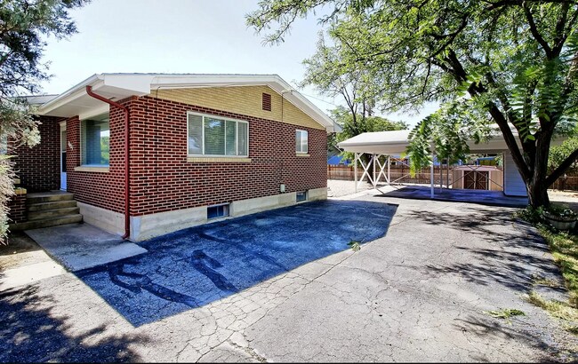 Foto del edificio - 1625 Walnut Ave