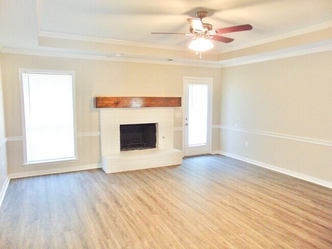 Foto del edificio - Lovely 3 Bedroom Home