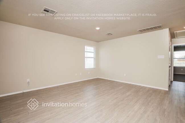 Building Photo - 13715 Bucket Way