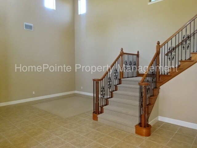 Building Photo - 1663 Terracina Dr