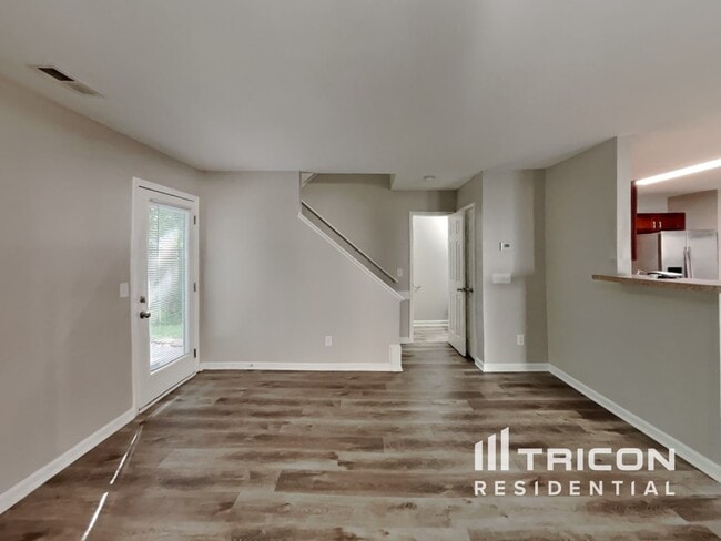 Building Photo - 1409 Cricket Ridge Dr