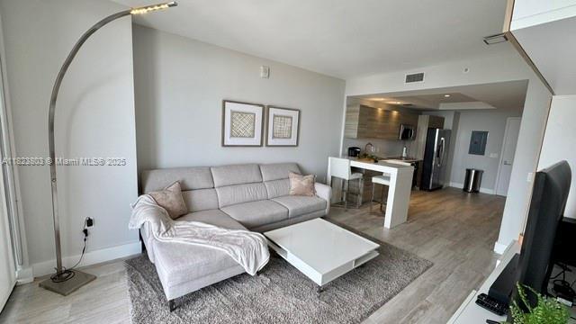 Foto del edificio - 121 NE 34th St