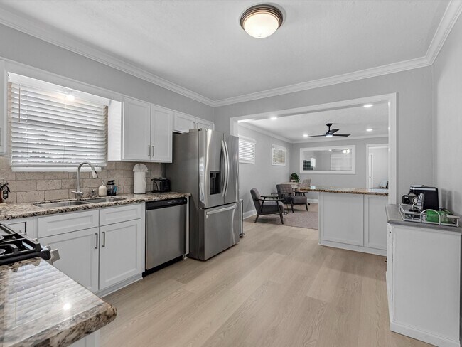 Foto del edificio - 2505 Truxillo St