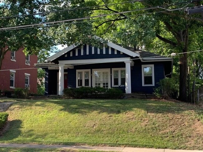 Building Photo - 1914 Hopkins Ave