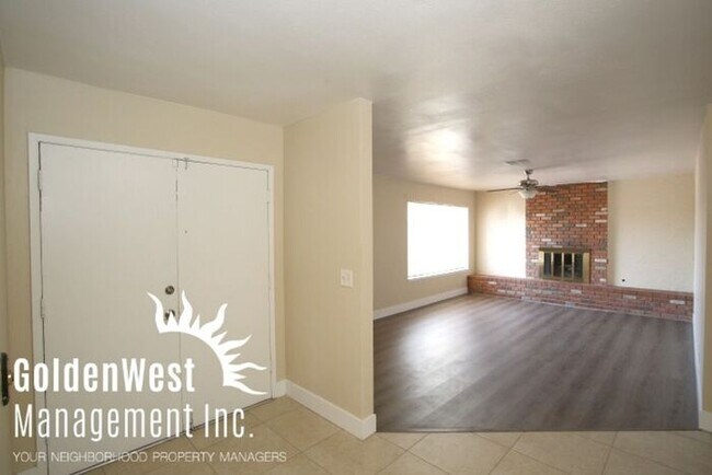Building Photo - Cozy 4Bdm 2Ba home at Carrera Dr.