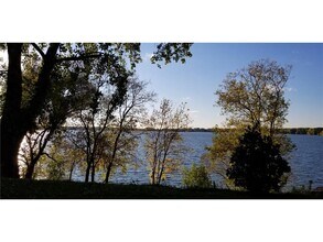 Building Photo - 7105 Main St