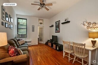 Building Photo - 103 W 74th St