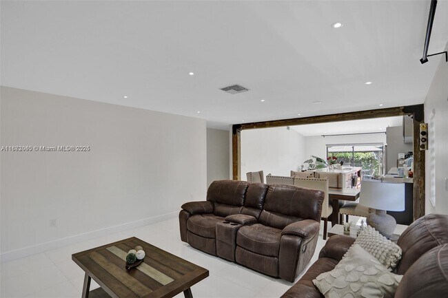 Foto del edificio - 14421 SW 111th Terrace