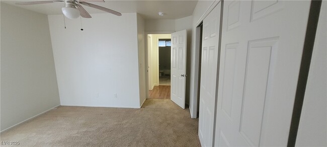Building Photo - 4774 Willow Glen Dr