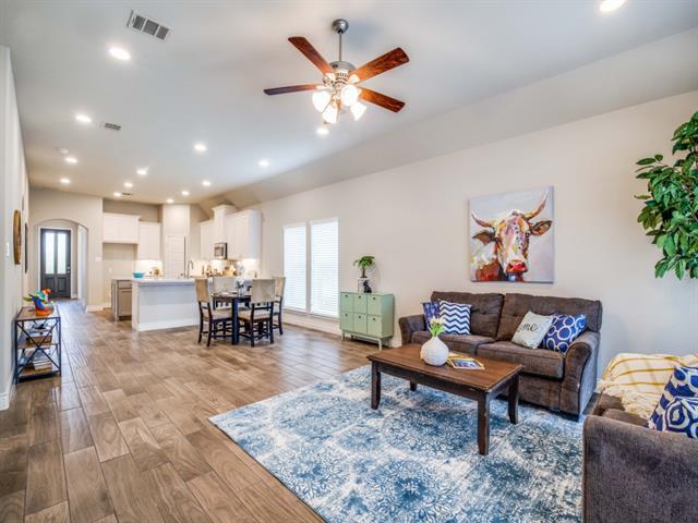 Building Photo - 2150 Winsbury Way