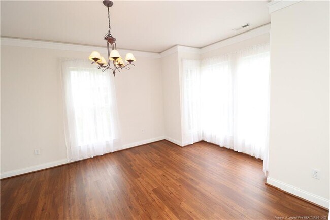 Building Photo - 5508 Cary Glen Blvd