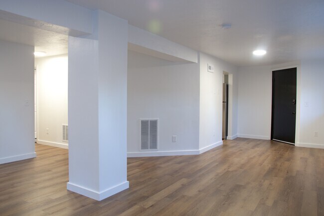 Foto del edificio - 548 Main St