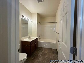 Building Photo - 311 Lowell St