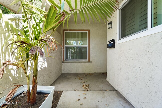 Building Photo - 4190 Lake Harbor Ln
