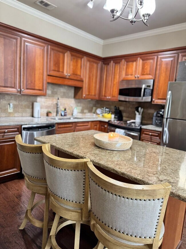 Foto del edificio - CityView at Riverwalk - Available January 2026! Gorgeous UNFURNISHED 2 bed/w 2 bath (both ensuite...