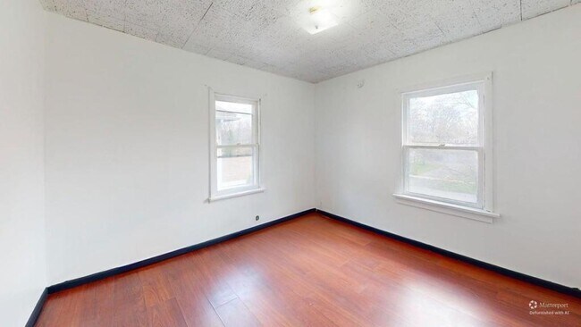 Foto del edificio - 223 Lincoln Ave