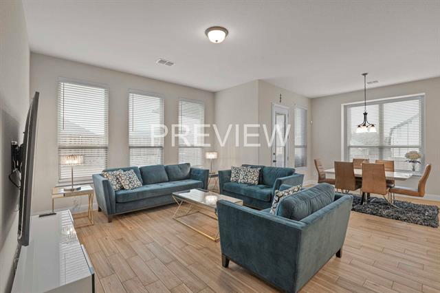 Building Photo - 2100 Euclid Ave