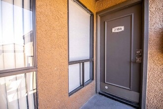Building Photo - 3151 N Soaring Gulls Dr