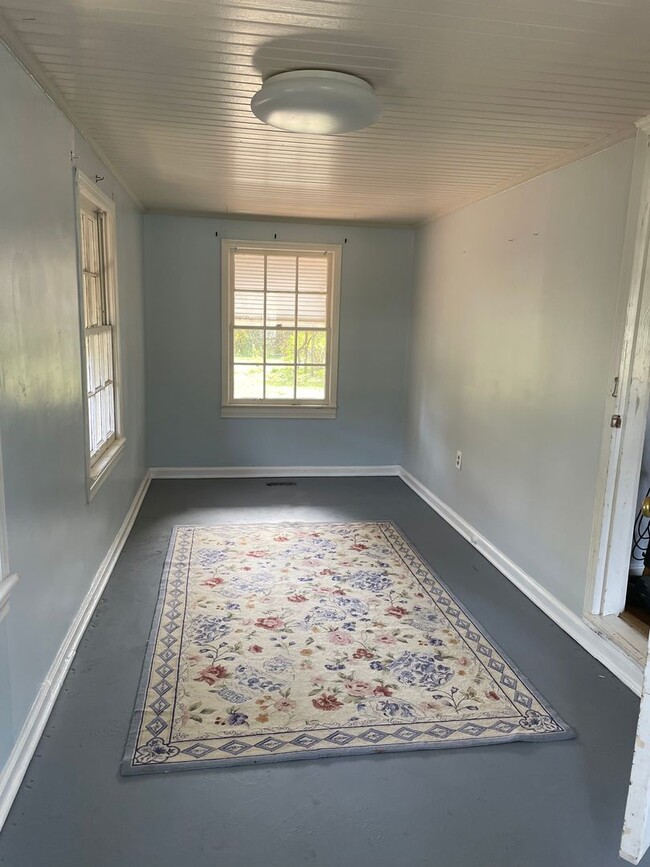 Photo - Two bedroom one bath! House