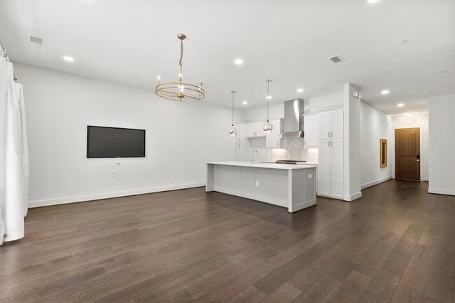 Photo - 15875 Spectrum Drive Unit 1106 Apartment