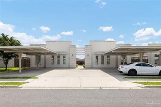 Building Photo - 11 Alta Vista Dr