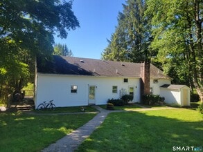 Building Photo - 220 Babbitt Hill Rd