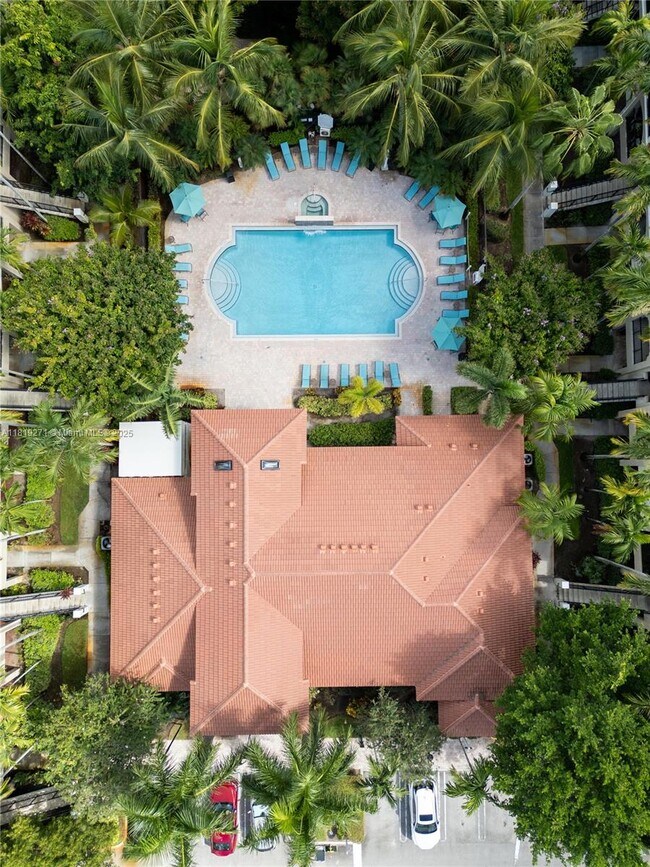 Foto del edificio - 5820 W Sample Rd