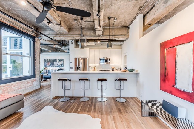 Foto del edificio - 204 Travis St