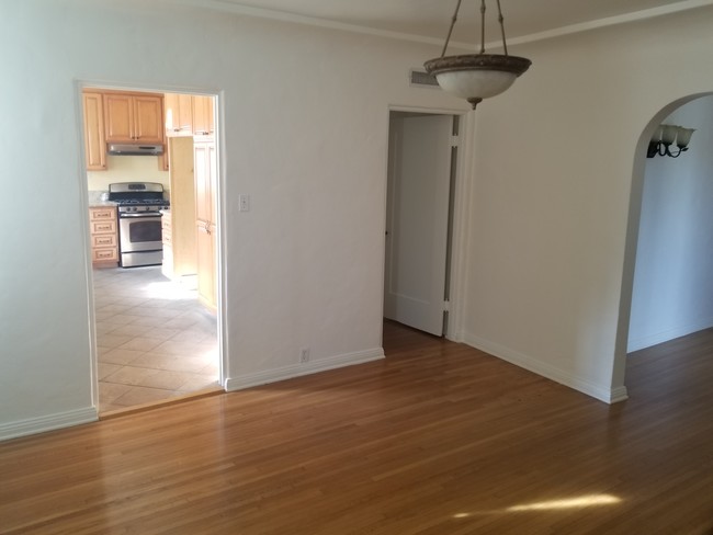 Dining Room - 1511 S Cochran Ave