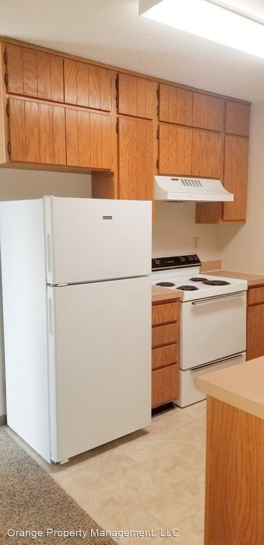 1113 19th St N, Fargo, ND 58102 Room for Rent in Fargo, ND