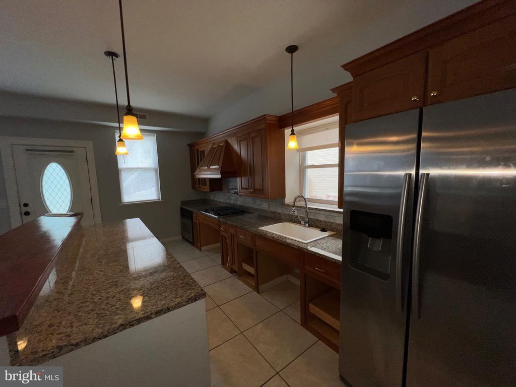 Foto principal - 7912 Ardleigh St