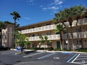 Building Photo - 3212 NW 102nd Terrace