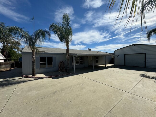 Building Photo - Beautiful mobile home ready for rent !!!!