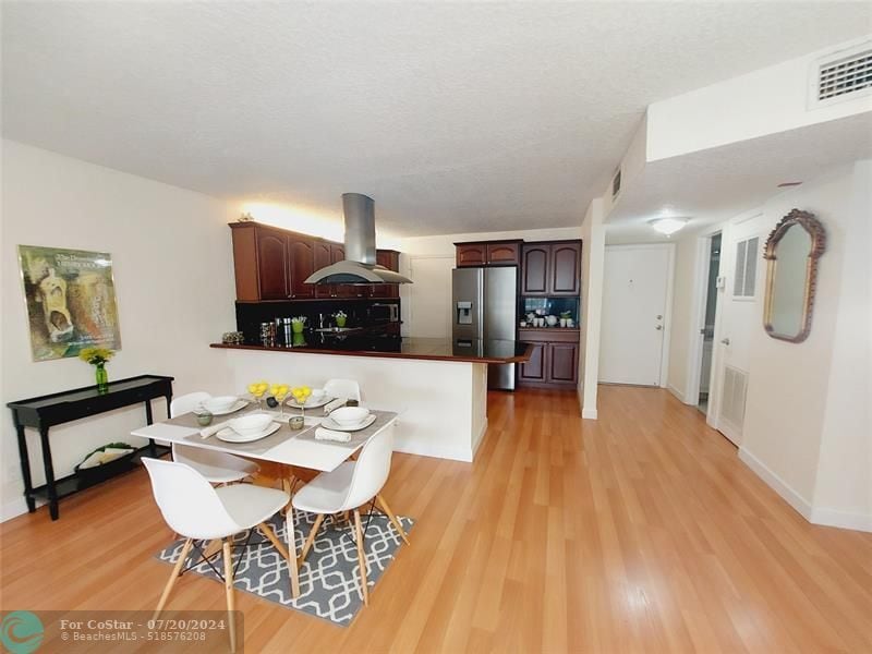 Primary Photo - 22605 SW 66th Ave