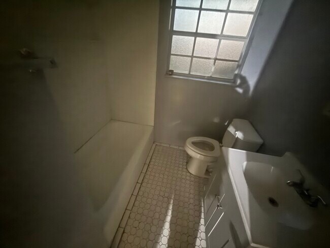 Foto del edificio - 9504 Waynesboro Ave