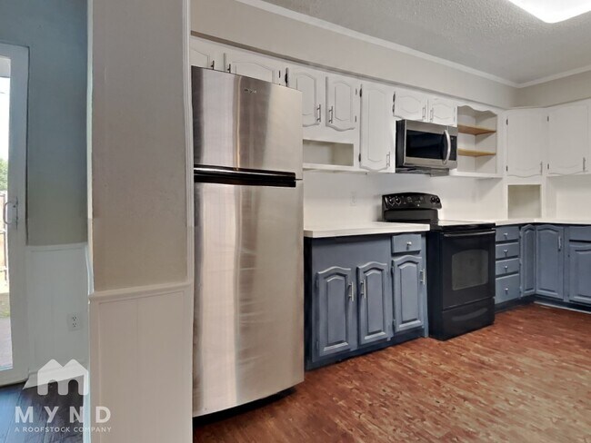 Foto del edificio - 1210 Tanager Ln