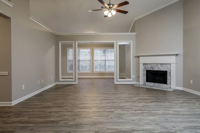 Foto del edificio - 752 Fairmont Park Dr