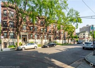 Building Photo - 5306 S Blackstone Ave
