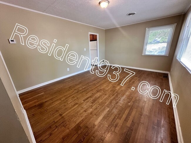 Foto del edificio - 3 Bed 1 Bath Home in Miamisburg