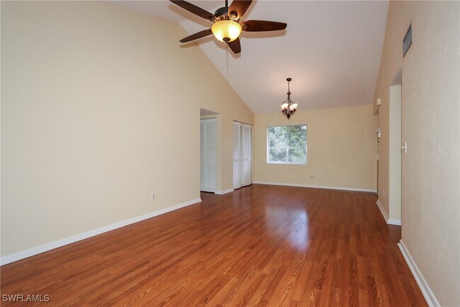 Foto del edificio - 1275 7th Ave N