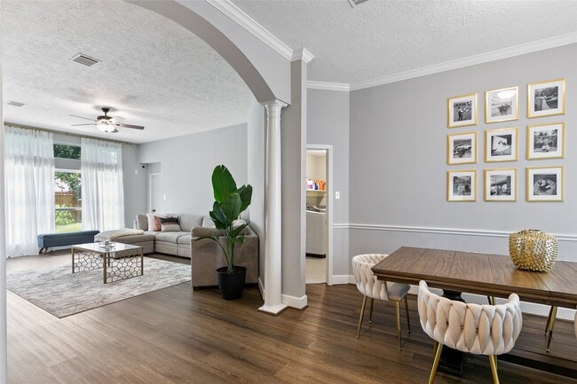 Foto del edificio - 4706 Wynnview Dr