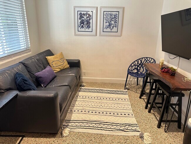 Foto del edificio - 1258 Beach Rd