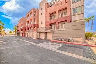 Building Photo - 87 E Agate Ave