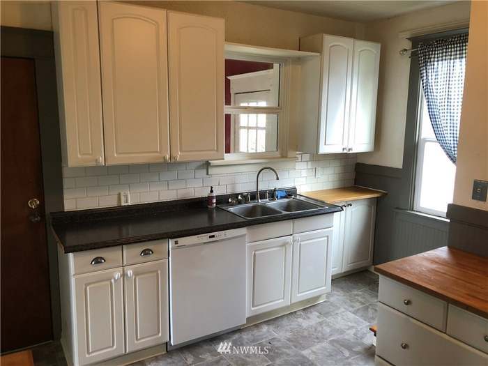 Foto principal - 129 119th St S
